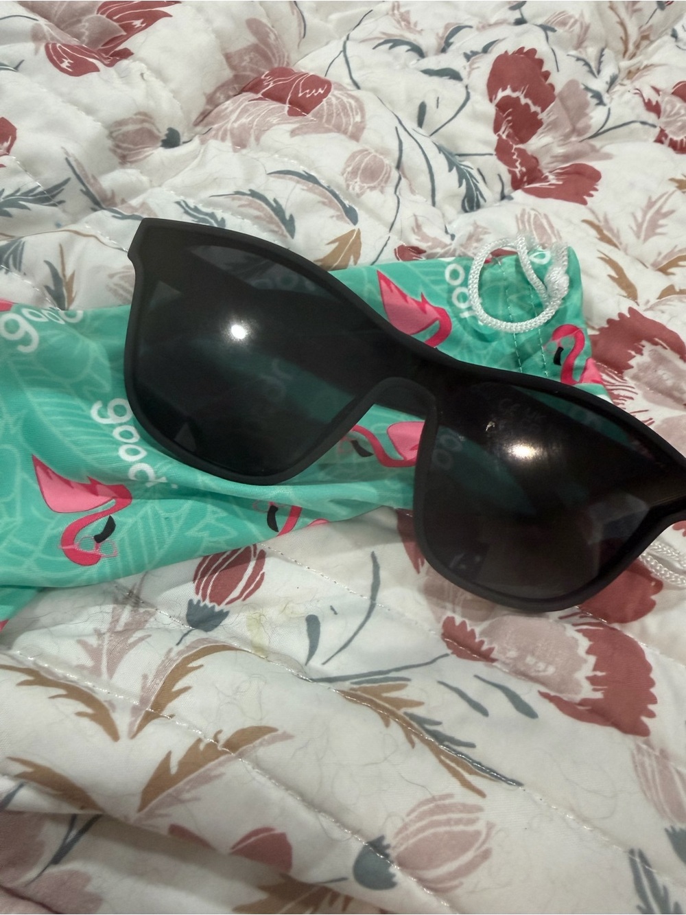 Goodr- Black Women's Cat-Eye Sunglasses with Flamingo Print Case